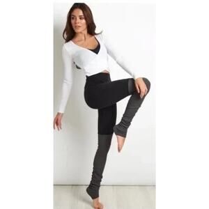 ALO YOGA Goddess Two Tone Black Grey Ribbed Leggings    Size: S